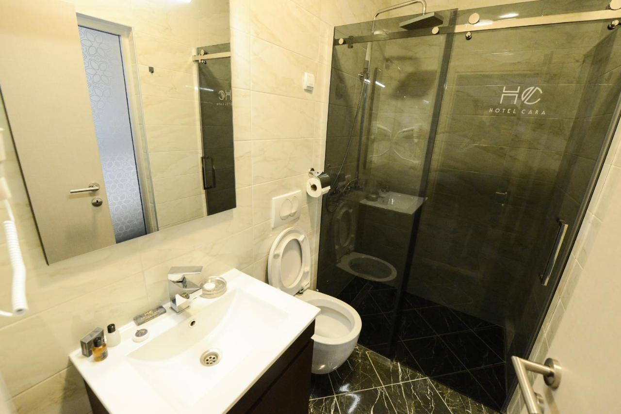 Hotel Cara 28 スコピエ エクステリア 写真