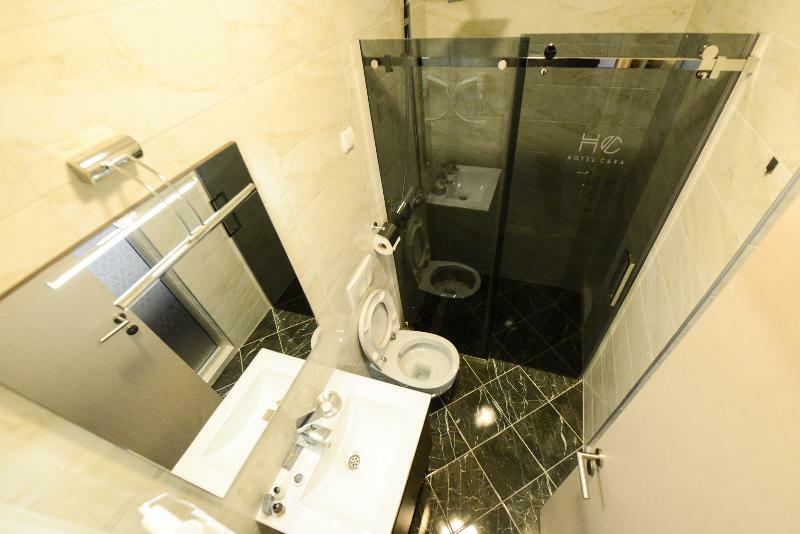 Hotel Cara 28 スコピエ エクステリア 写真